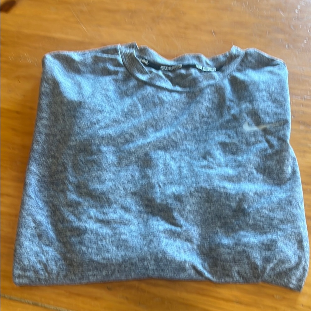 Nike Gray Crewneck Sweatshirt